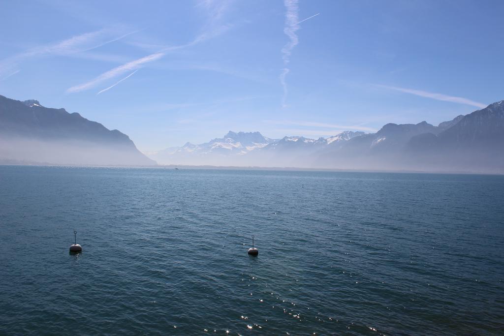Montreux Lake View Apartments City Centre Exterior photo